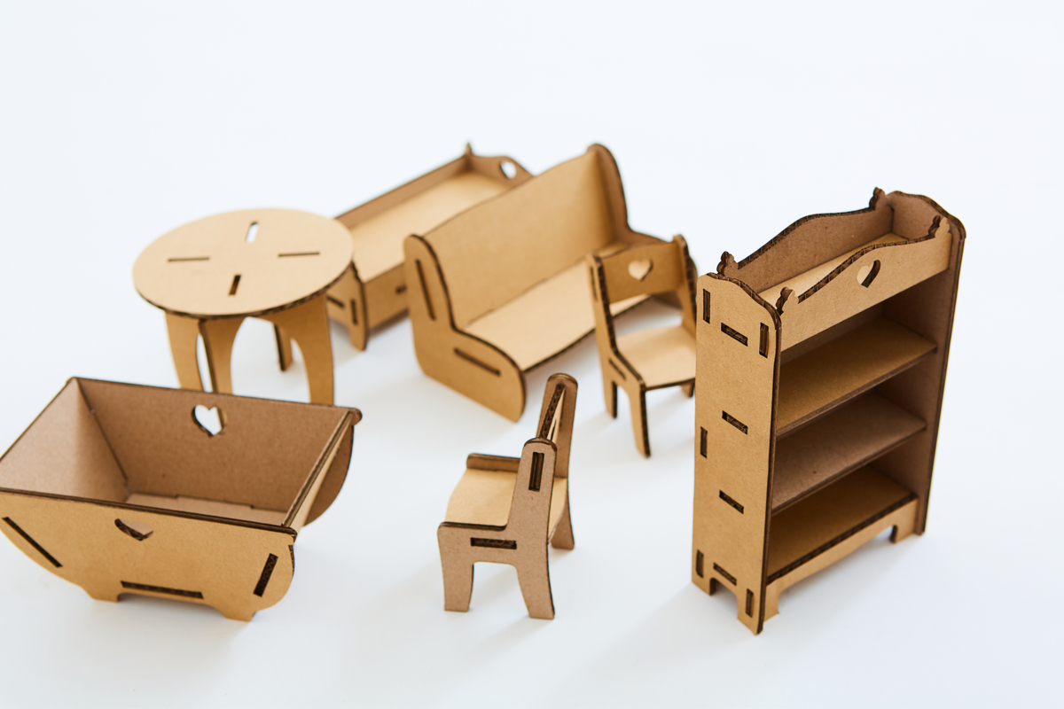 Faire des meubles en carton: mode d’emploi